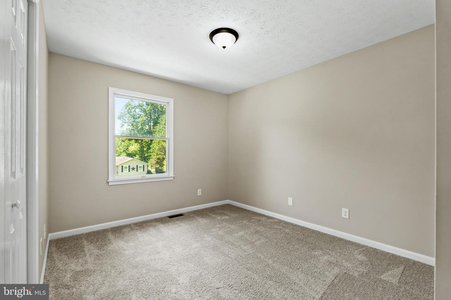 45 Cree Ter Property Photo 12