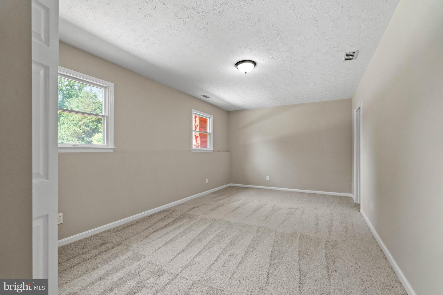 45 Cree Ter Property Photo 13