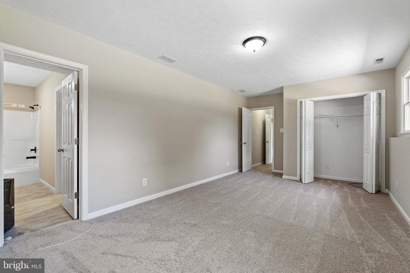 45 Cree Ter Property Photo 17