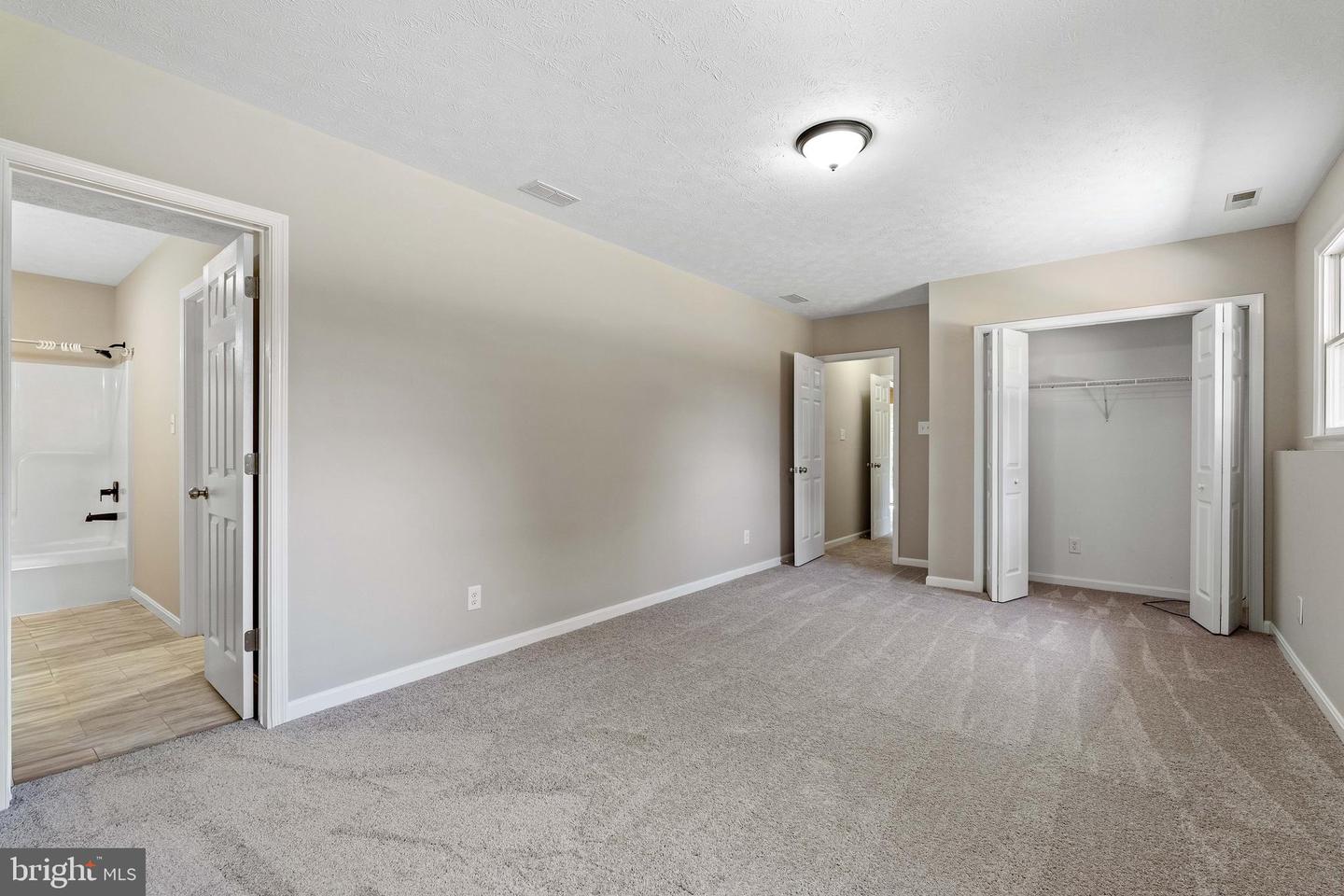 45 Cree Ter Property Photo 19
