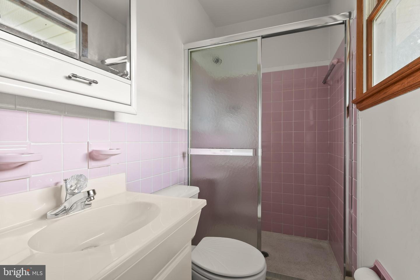 1124 Cedar Corner Rd Property Photo 13
