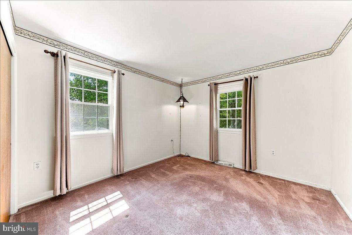 98 Cambridge Rd Property Photo 24