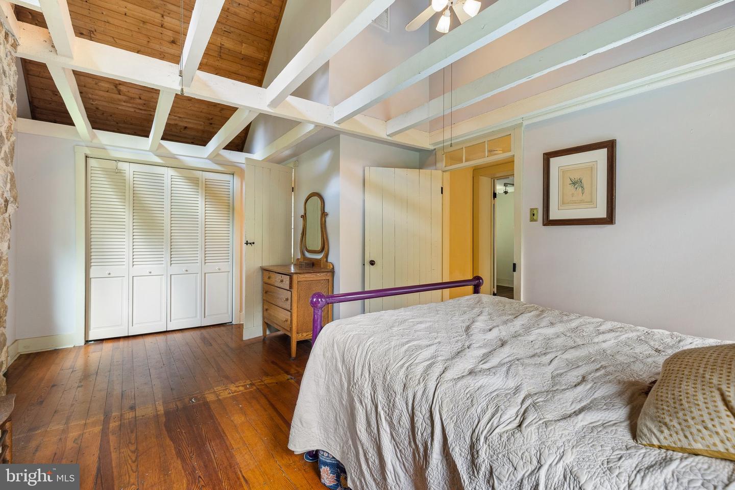 384 Blacksnake Rd Property Photo 15
