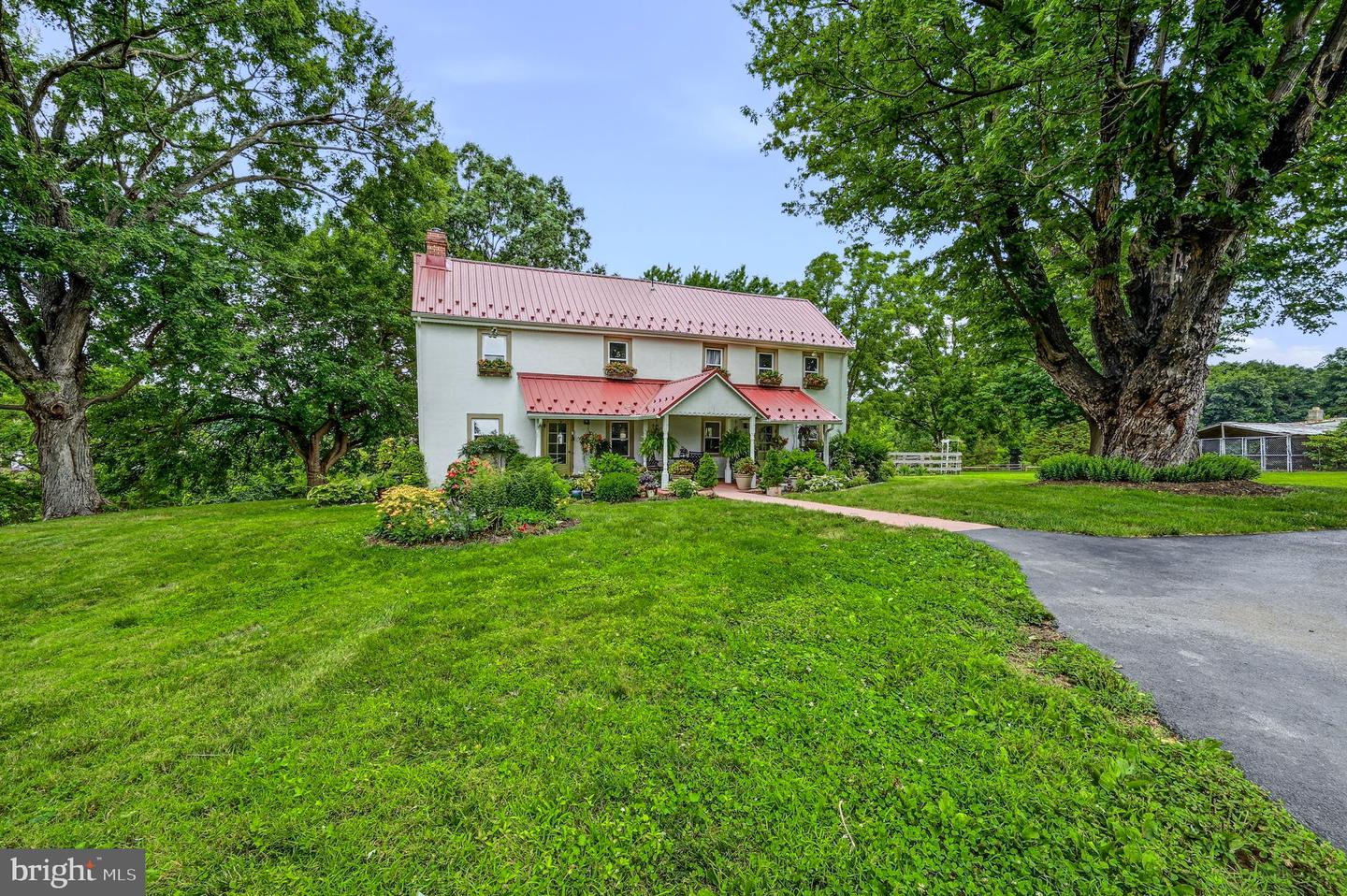 49 Rolling Green Ln Property Photo 48