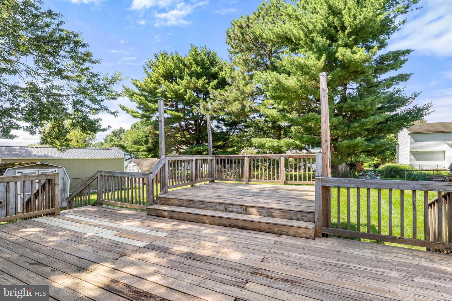 113 Bywood Rd Property Photo 24