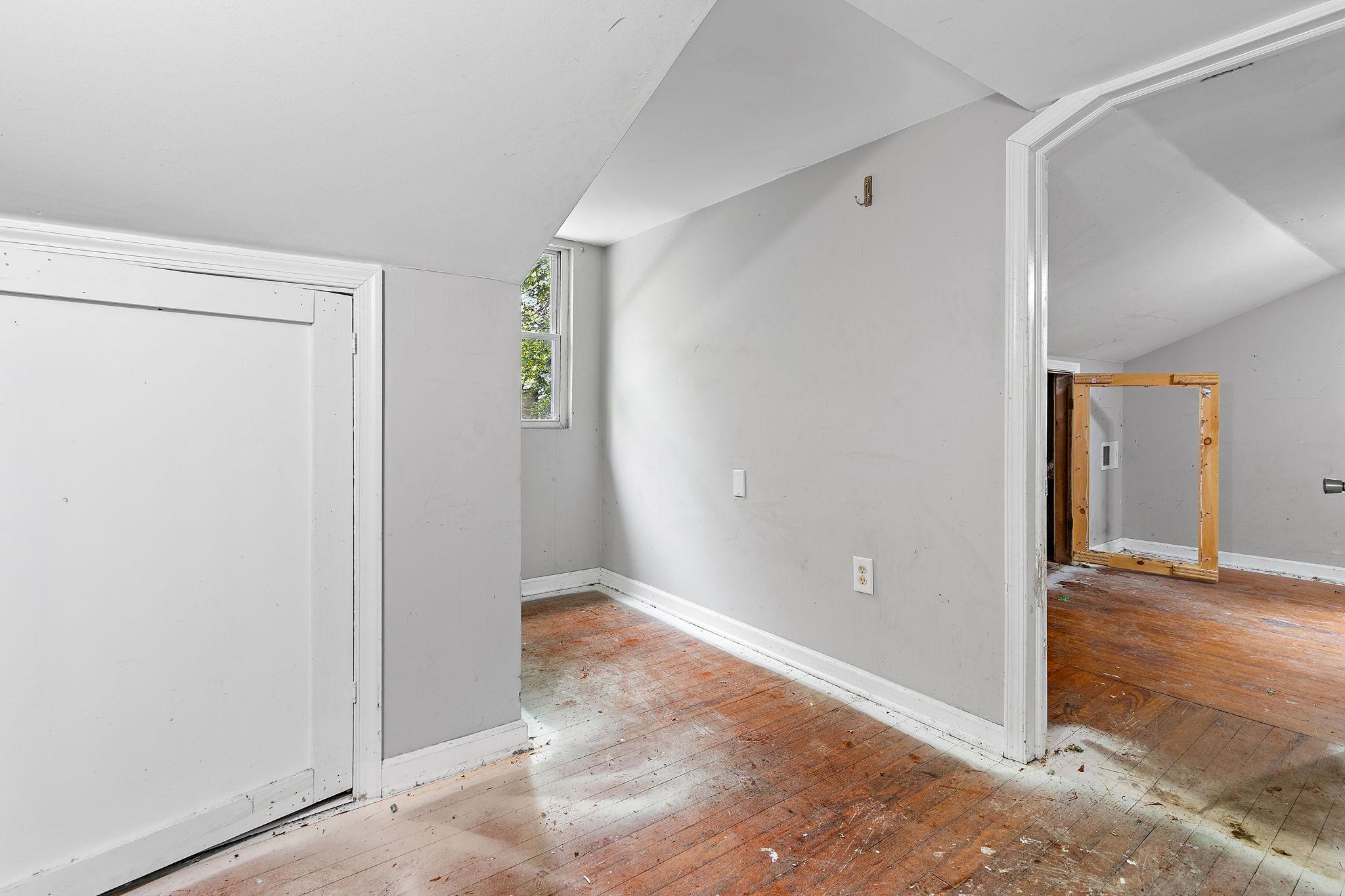 246 Old Bayview Rd Property Photo 16