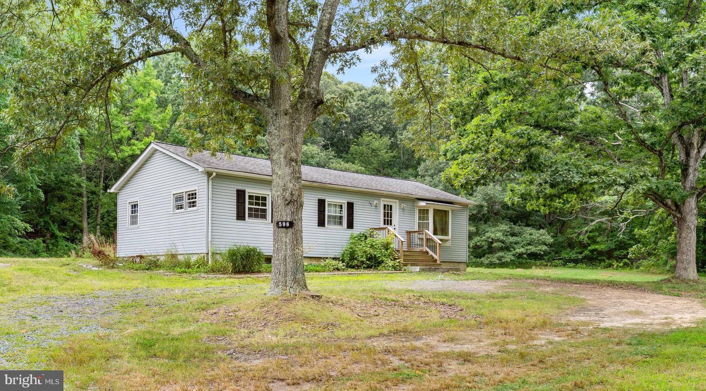 596 Nottingham Rd Property Photo 2