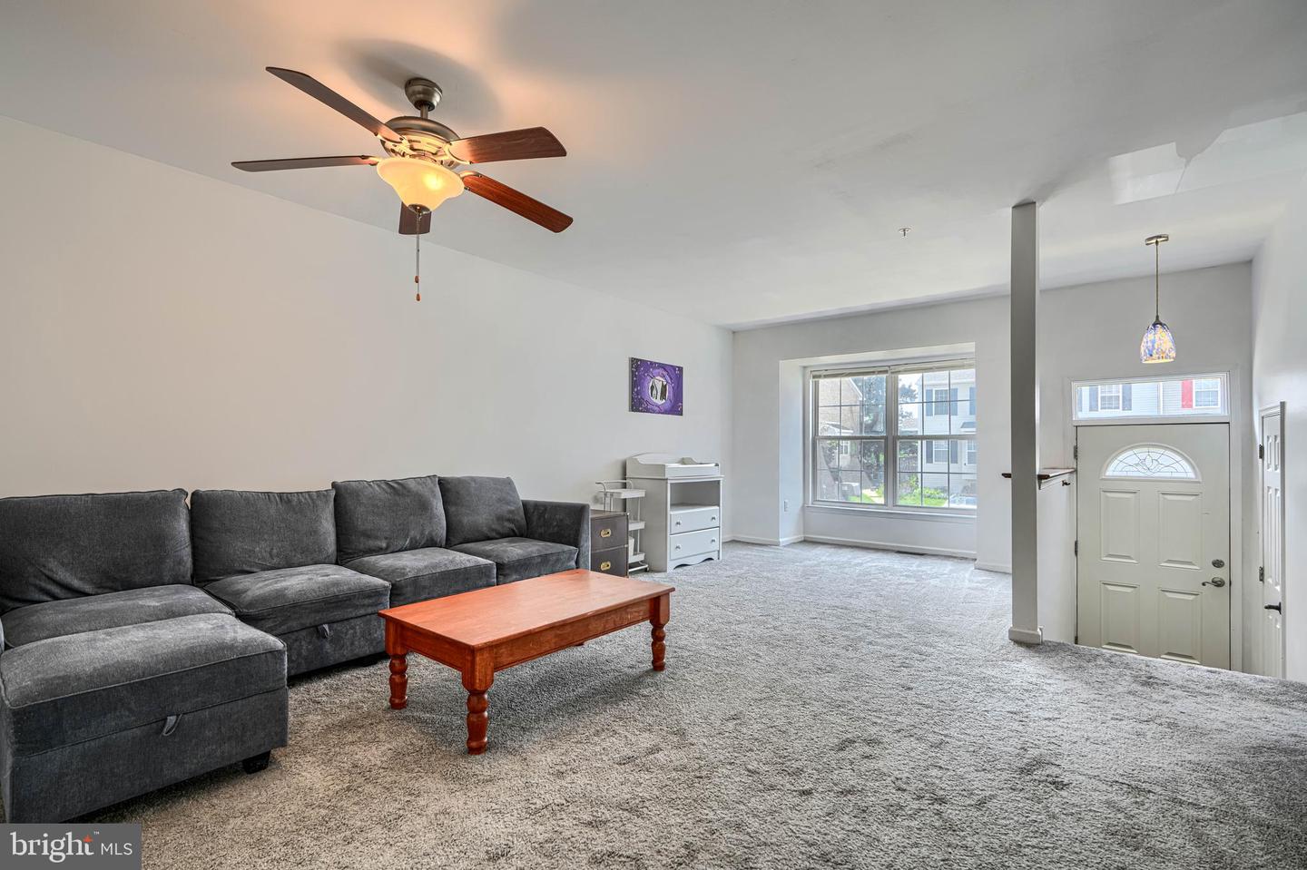 129 Mike Ct Property Photo 6
