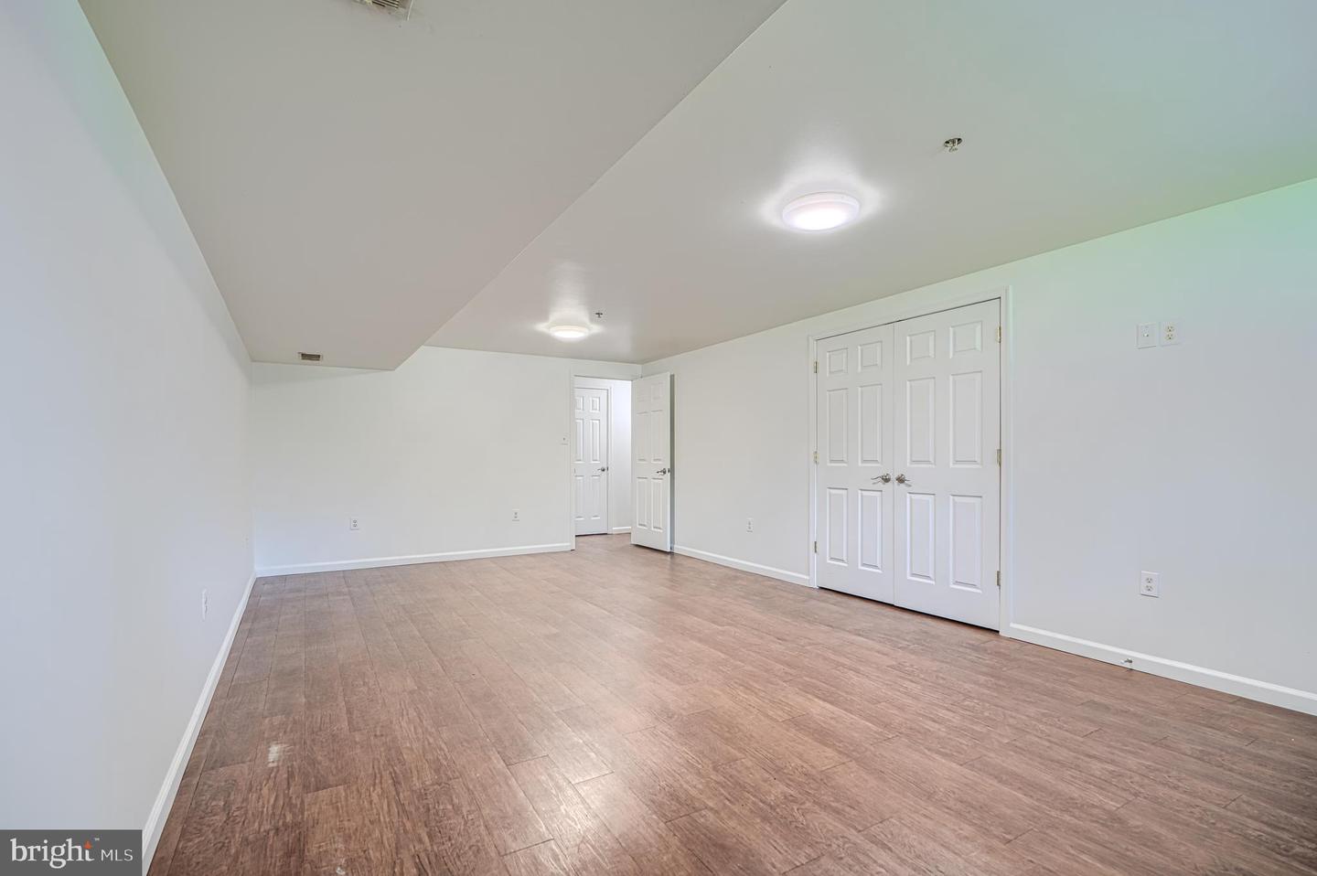129 Mike Ct Property Photo 41