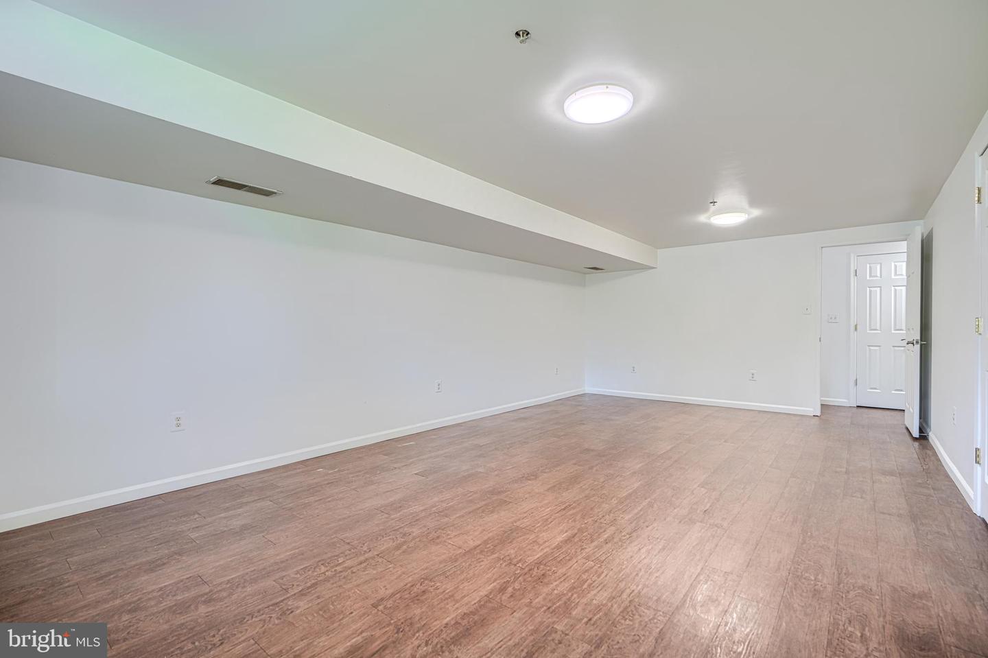 129 Mike Ct Property Photo 42