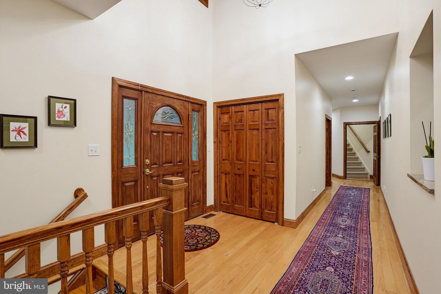 39 Glen Brook Dr Property Photo 3