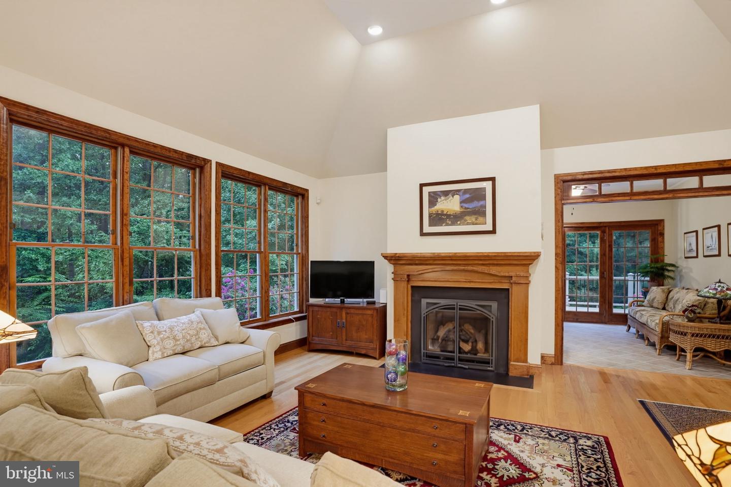 39 Glen Brook Dr Property Photo 5