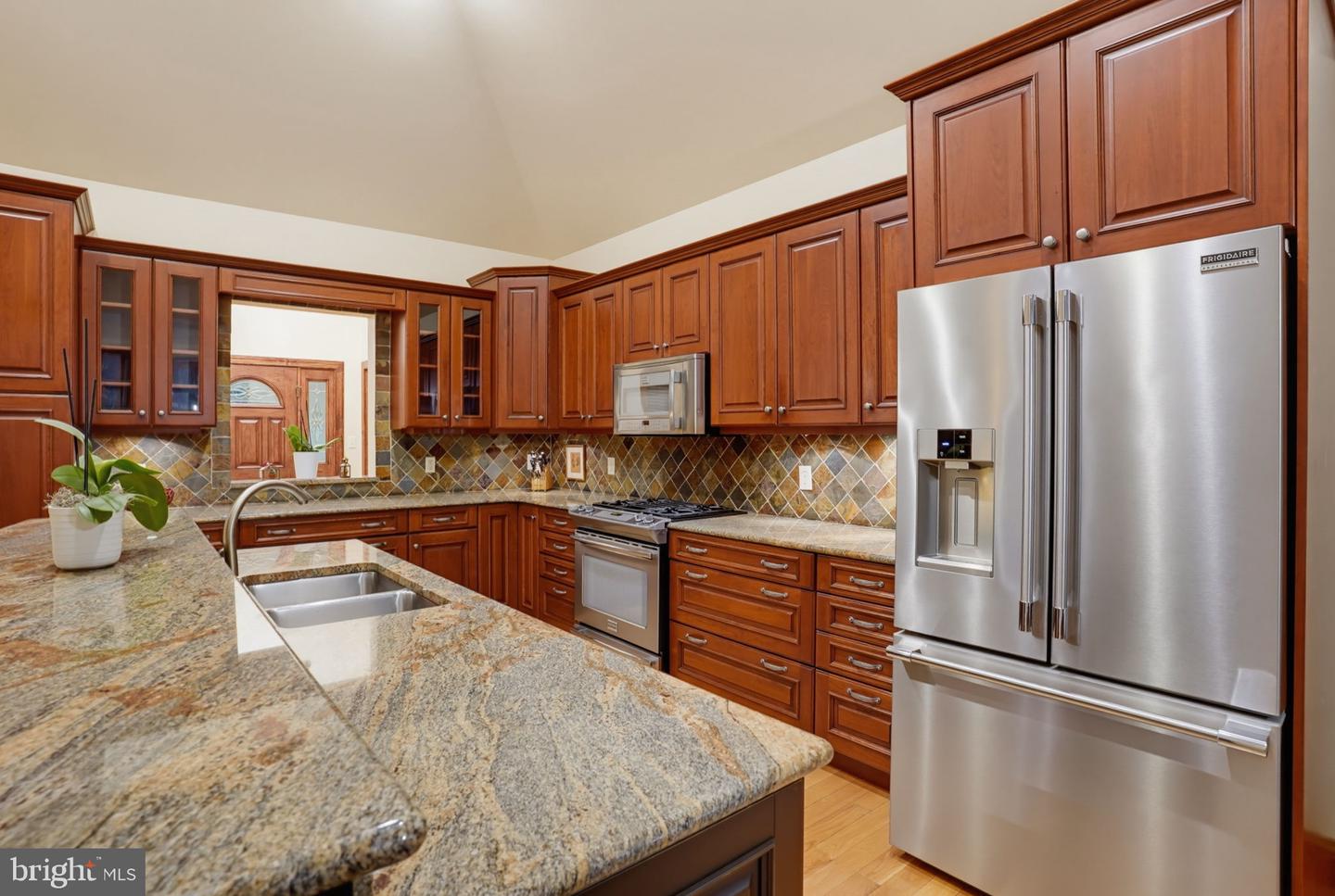 39 Glen Brook Dr Property Photo 11