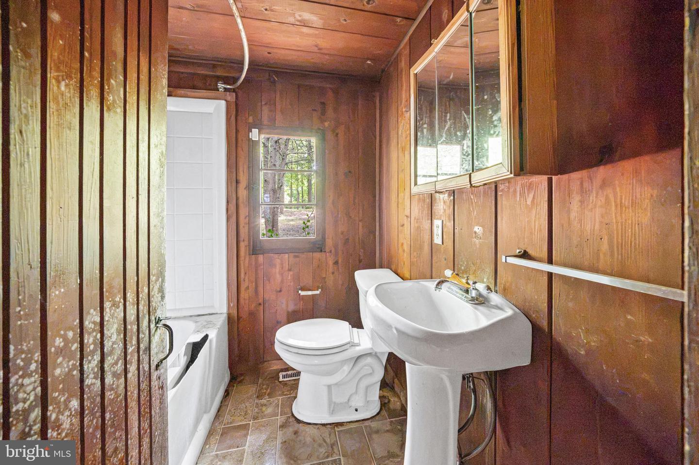 1645 Elk Forest Rd Property Photo 10