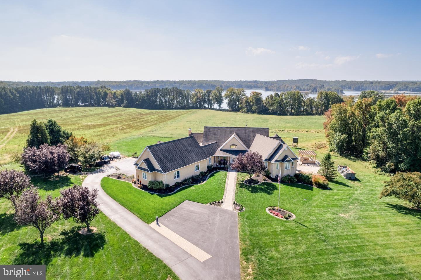 248 Pond Creek Ln Property Photo 2