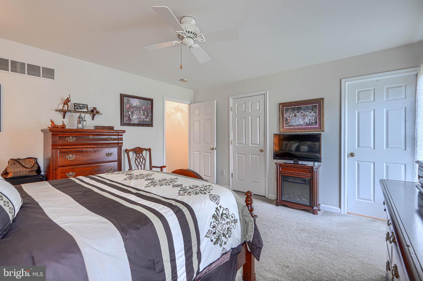 73 Get Around Dr Property Photo 19
