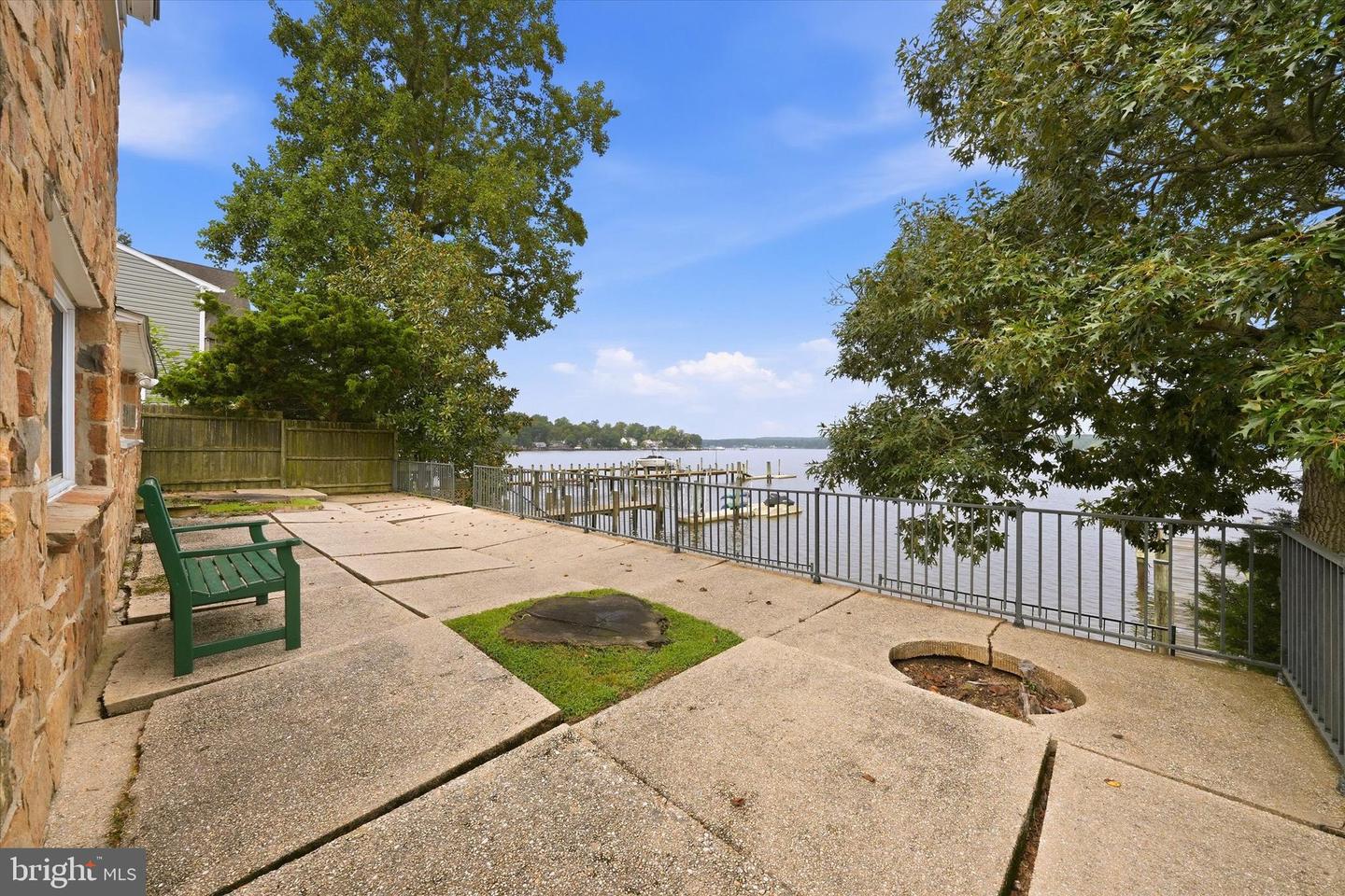 31 Borens Shore Rd Property Photo 31