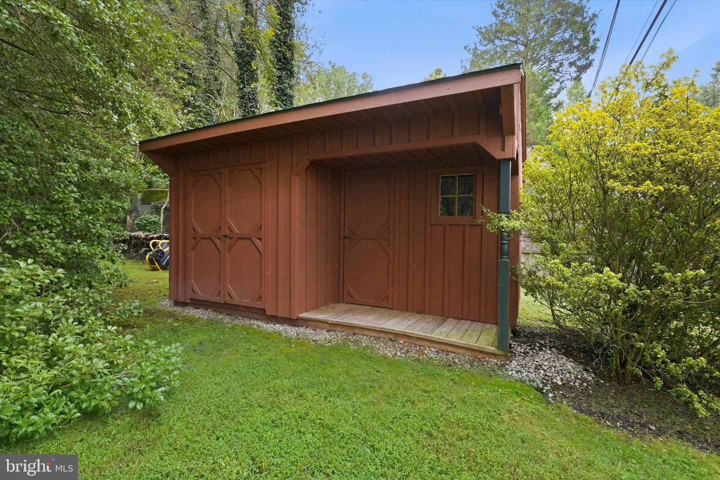 31 Borens Shore Rd Property Photo 32