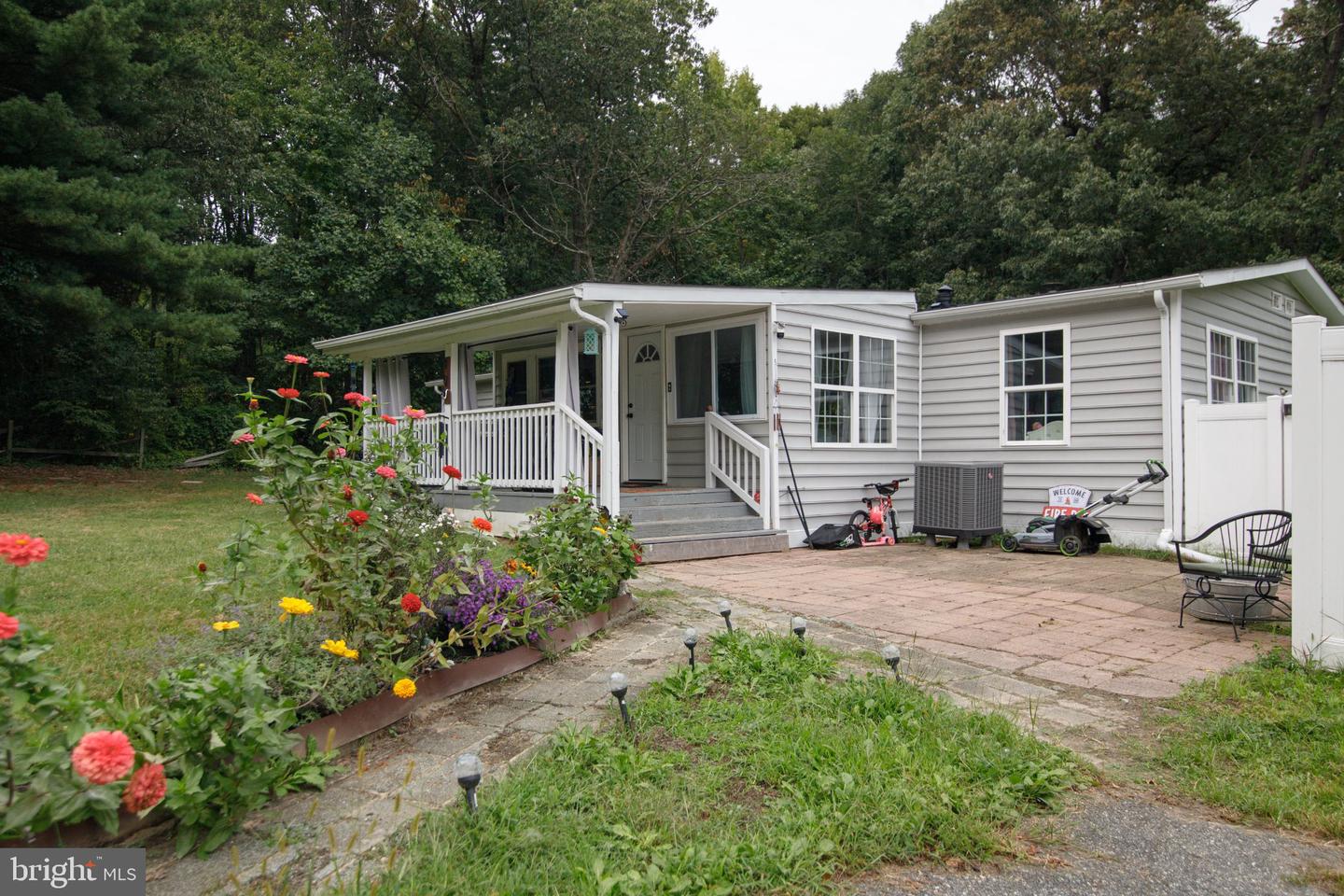 104 Belvue Rd Property Photo 4