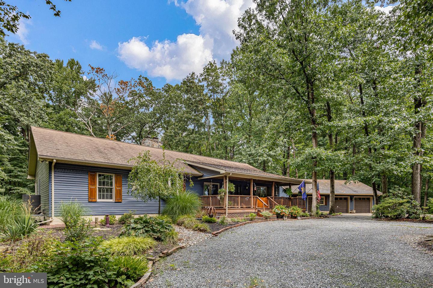 65 Sky View Rd Property Photo 1