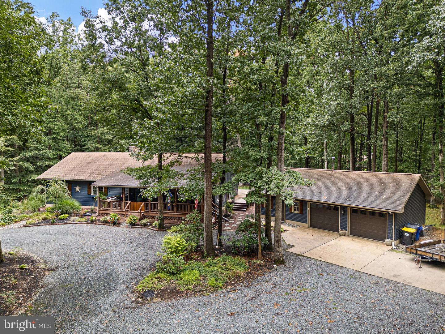 65 Sky View Rd Property Photo 2