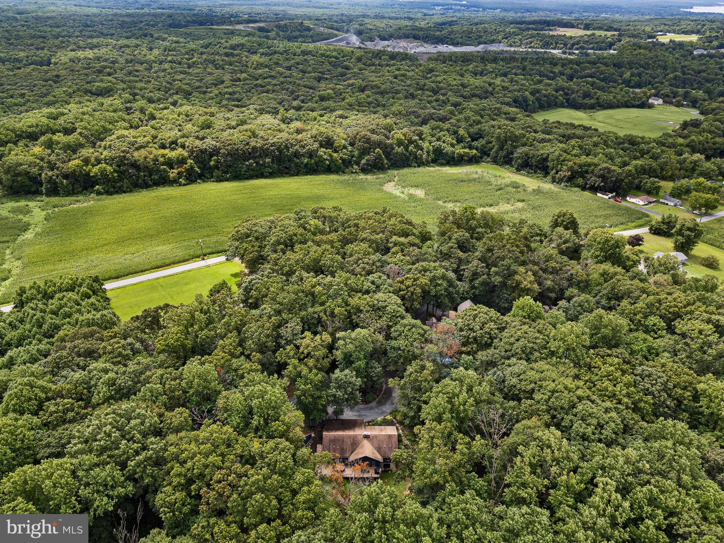 65 Sky View Rd Property Photo 32