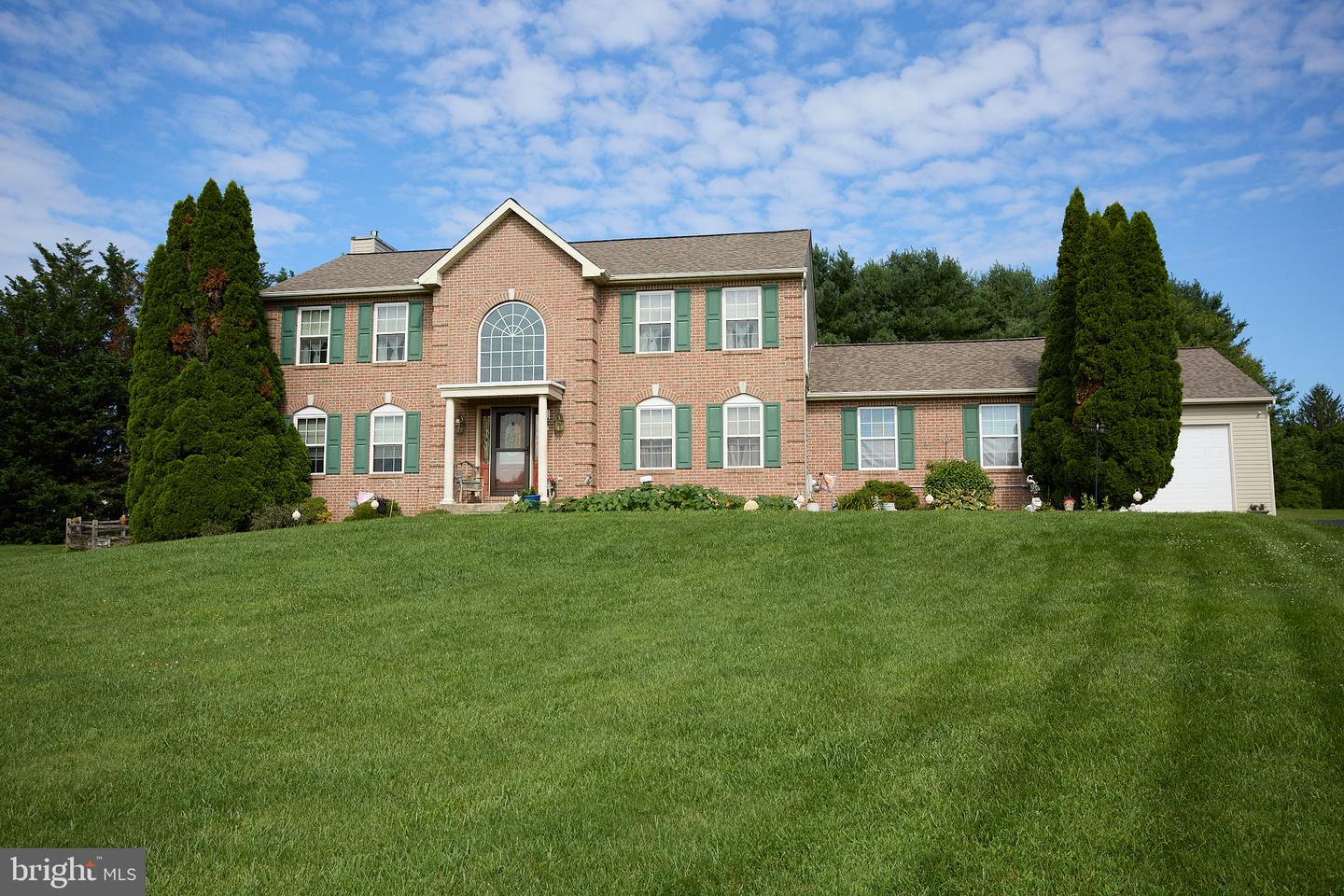 193 Tally Ho Ct Property Photo 3