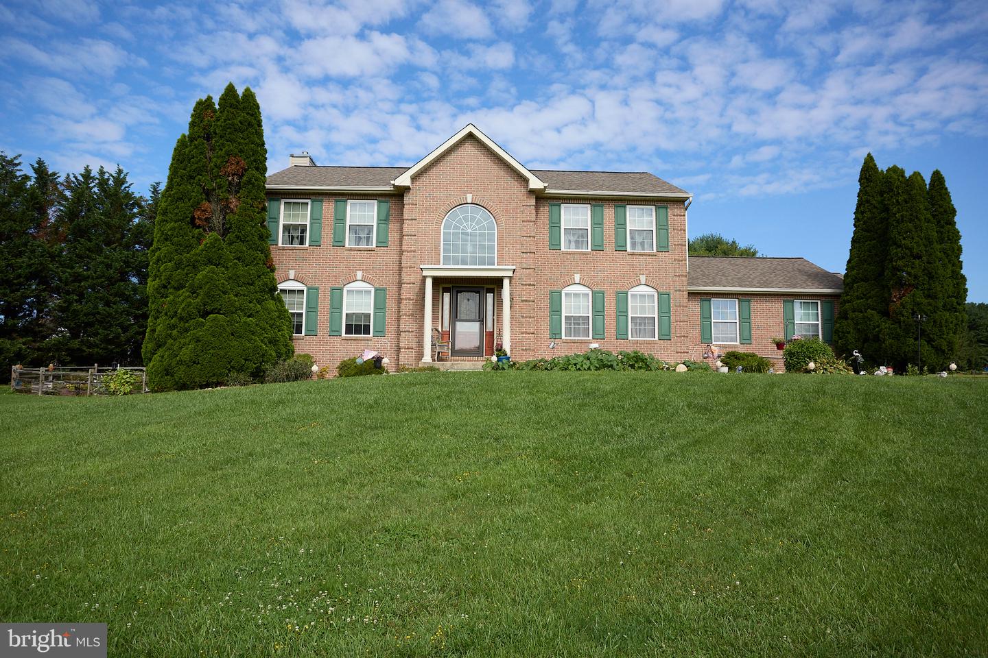 193 Tally Ho Ct Property Photo 4