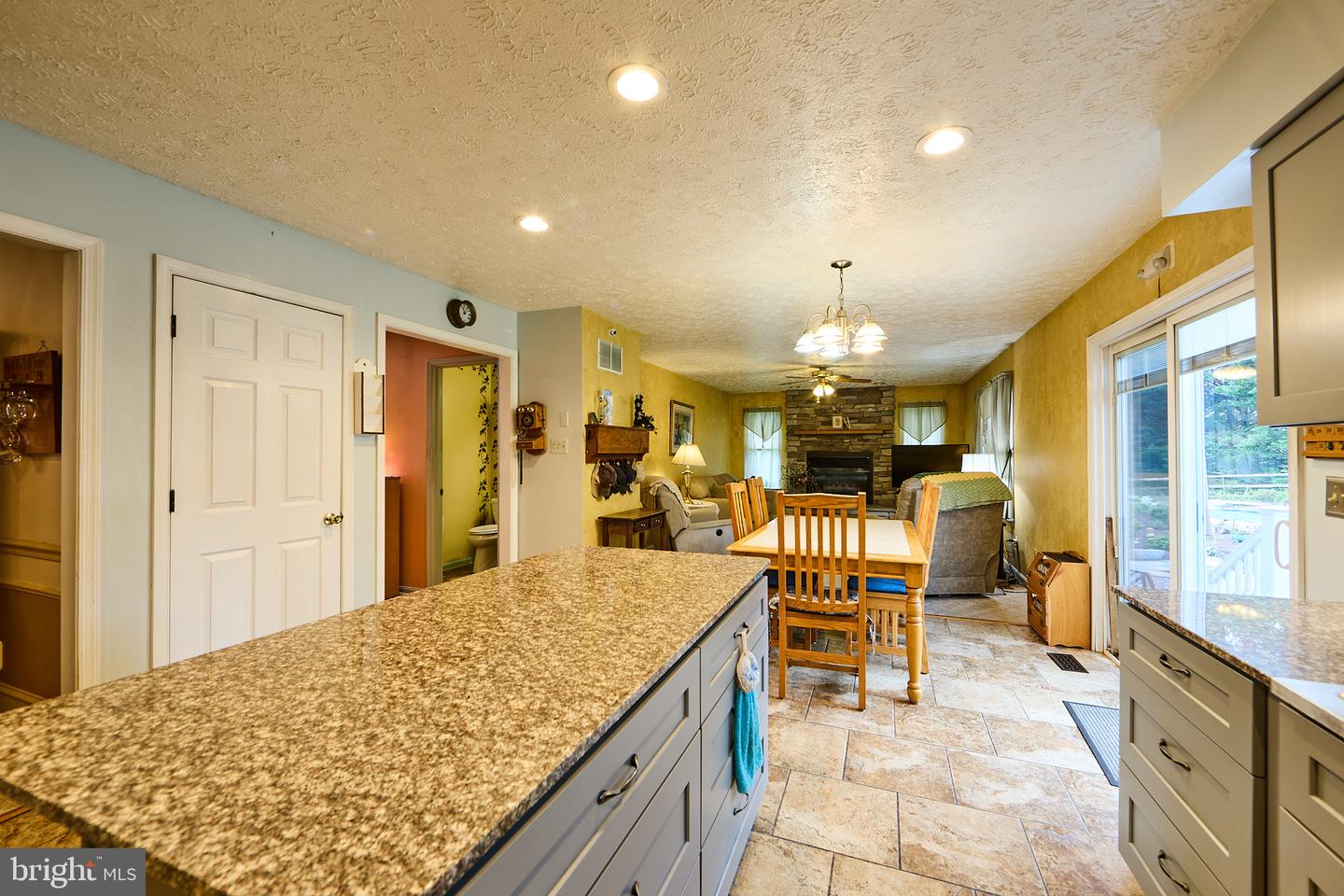 193 Tally Ho Ct Property Photo 17