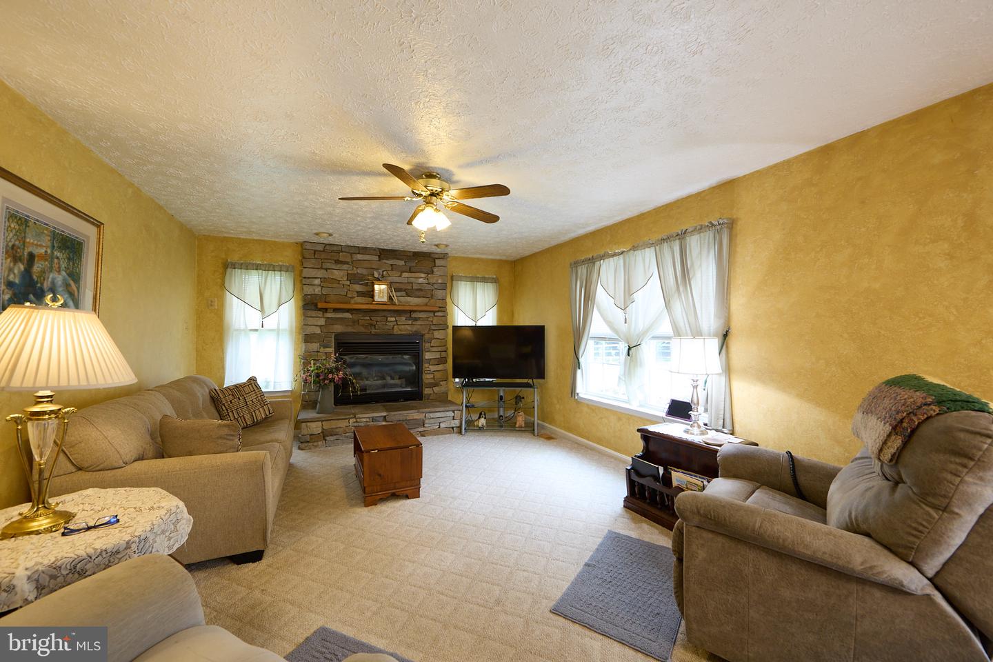 193 Tally Ho Ct Property Photo 20