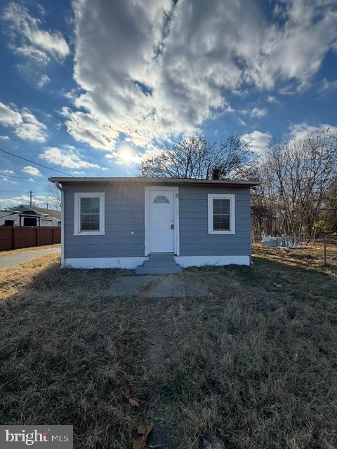 19 Bratton Rd Property Photo 1