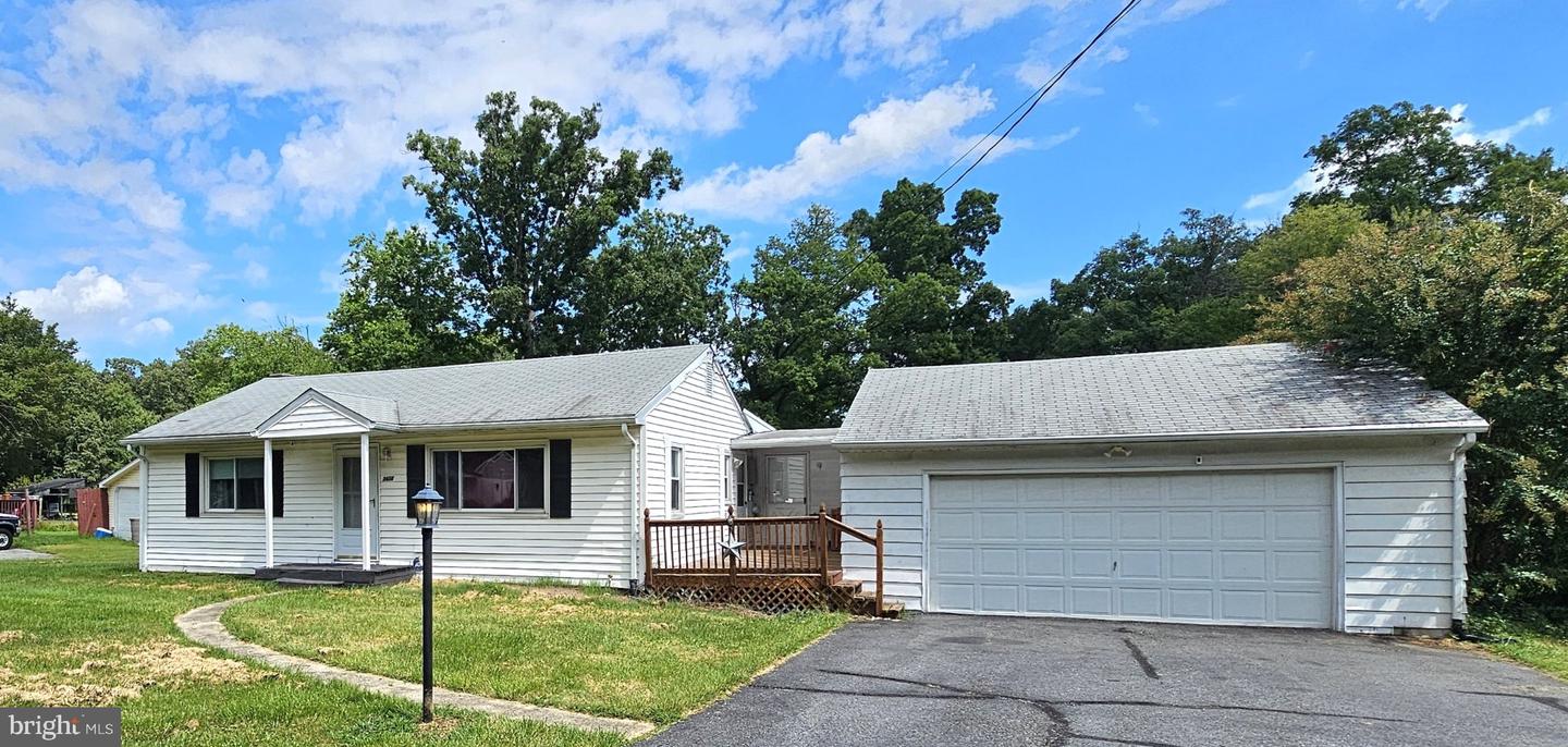 2474 Blue Ball Rd Property Photo 1