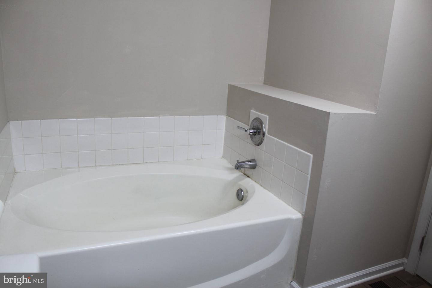 182 Independence Dr Property Photo 53