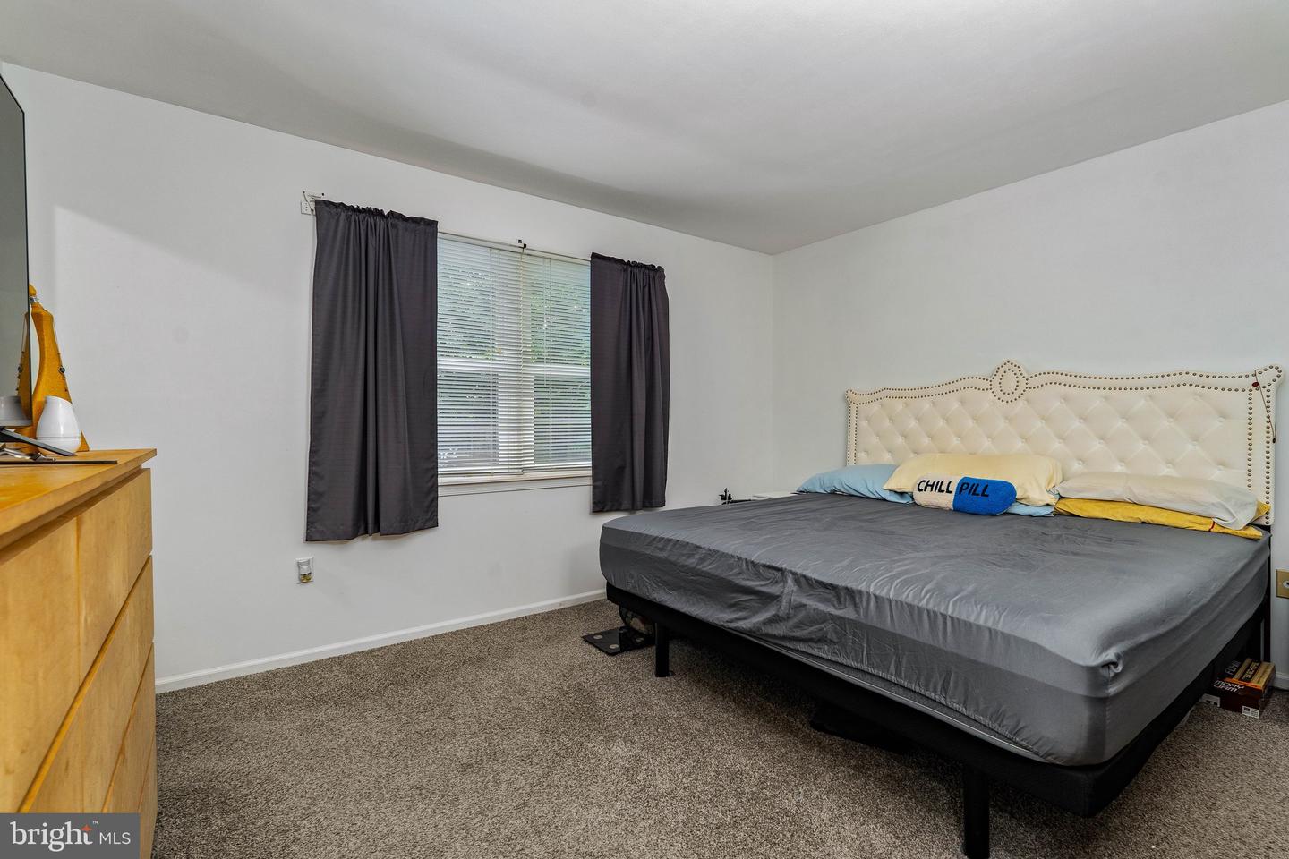 116 Montague Ln Property Photo 12