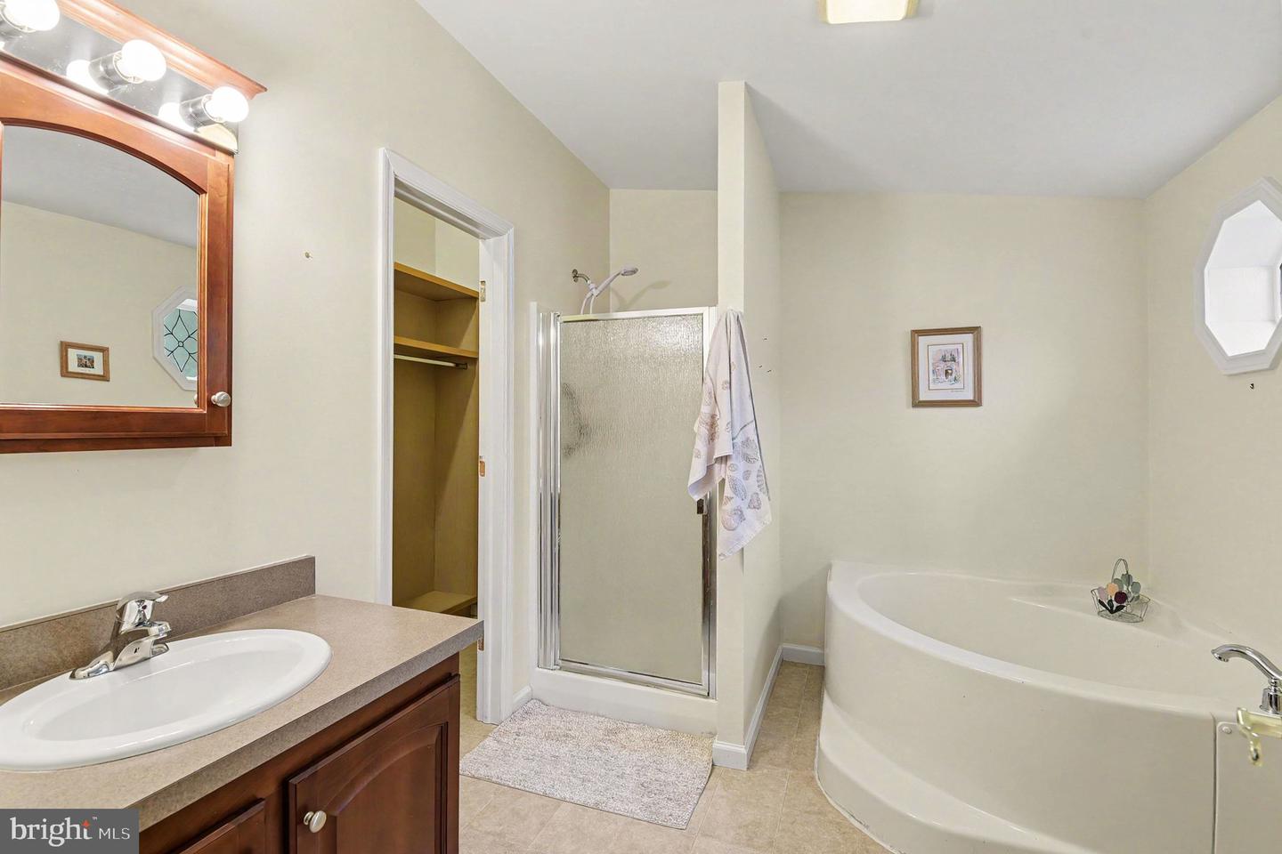 17 Cinnamon Dr Property Photo 17