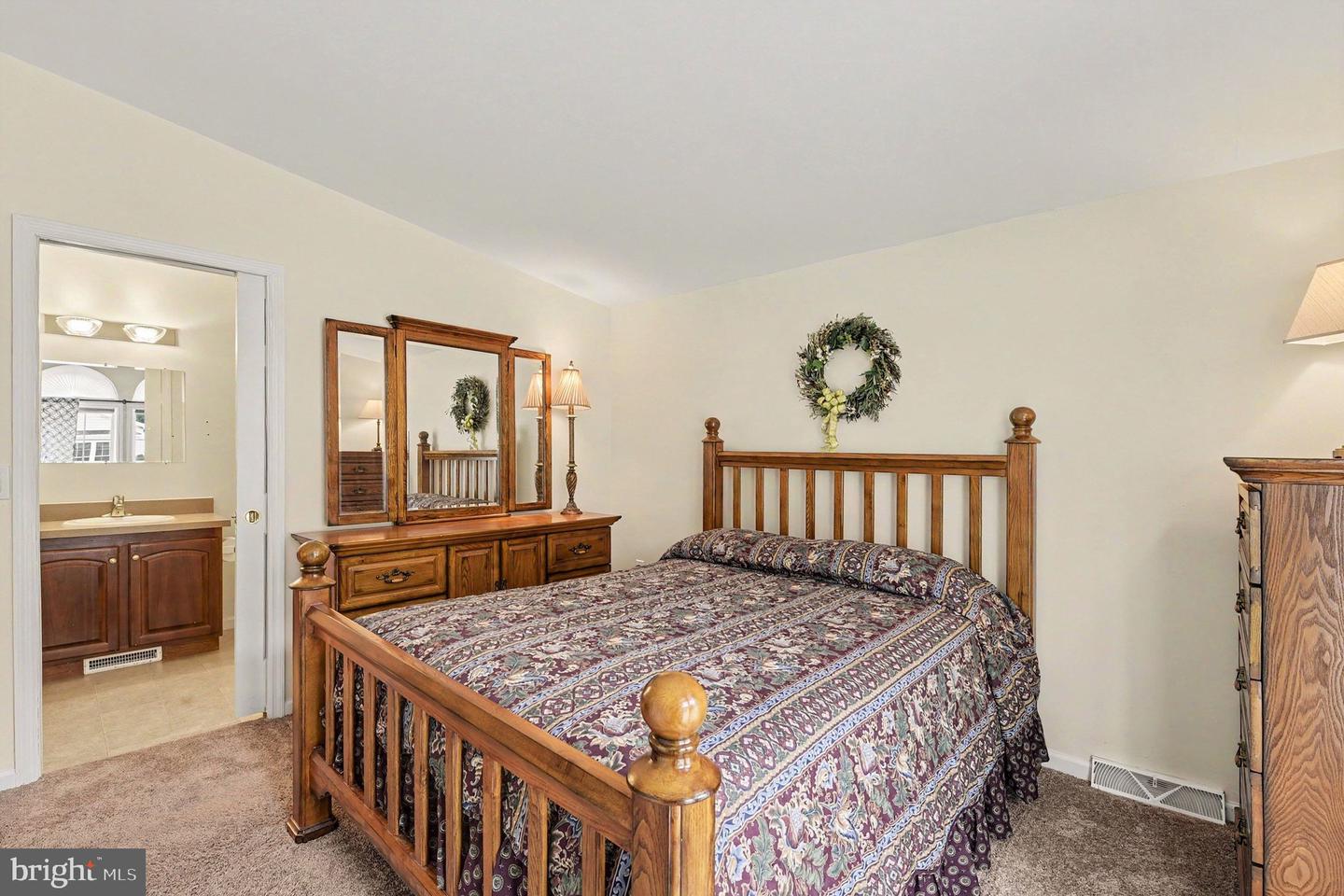 17 Cinnamon Dr Property Photo 18