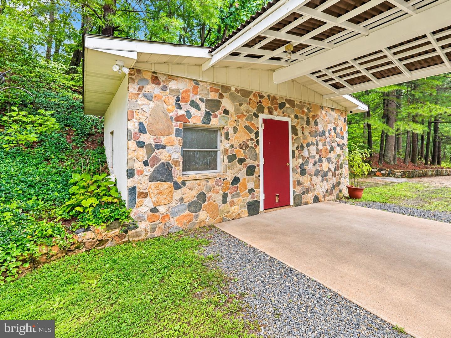 19 Linton Run Rd Property Photo 28