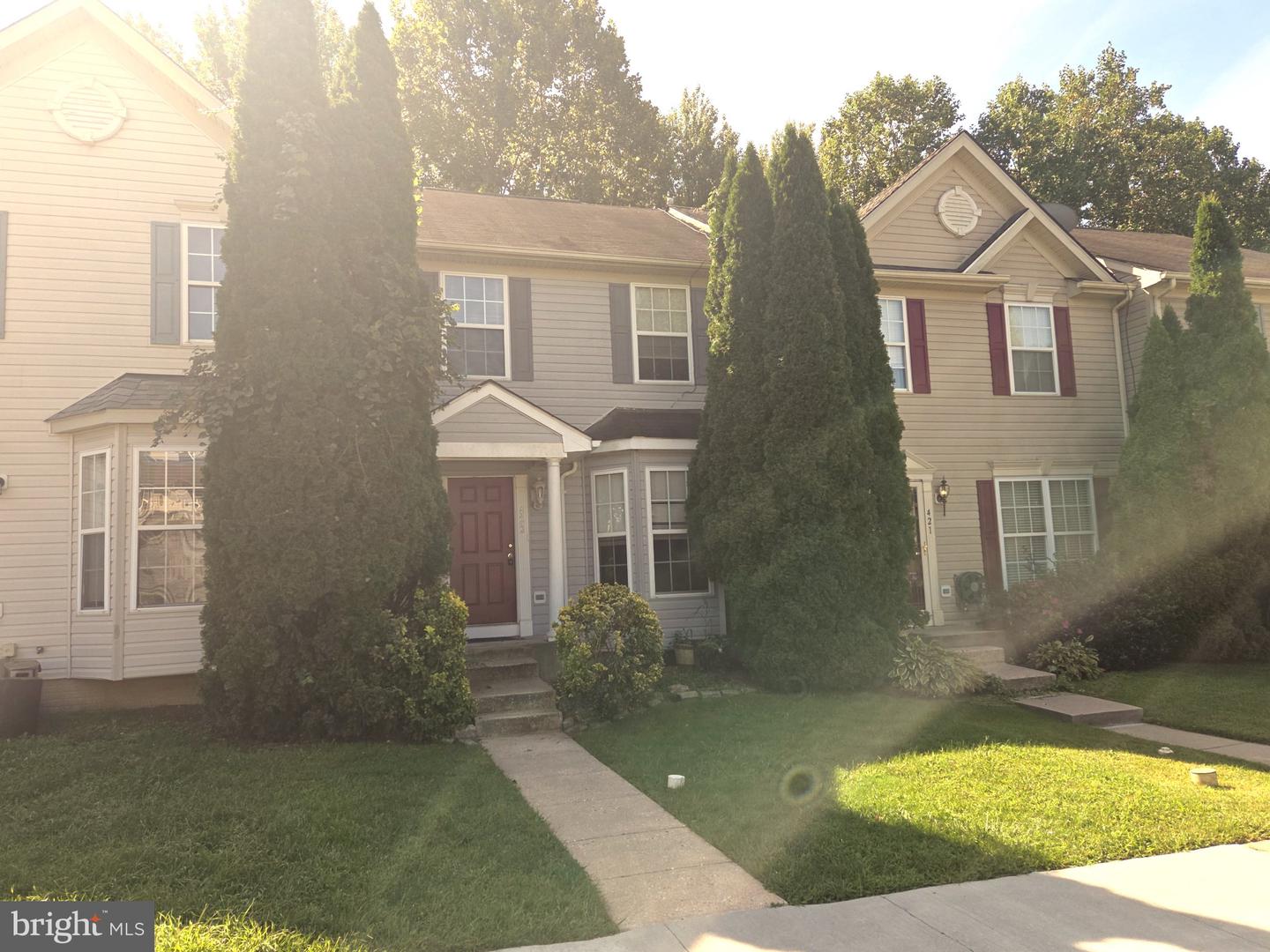 422 Buttonwoods Rd Property Photo 2