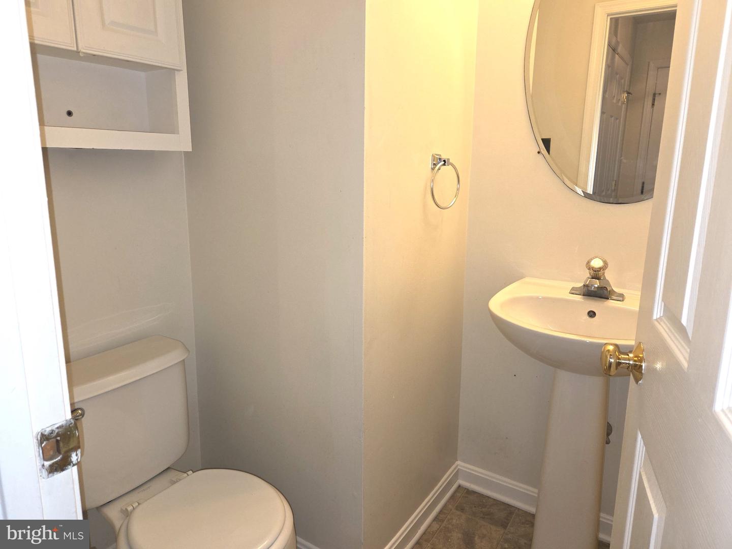 422 Buttonwoods Rd Property Photo 6