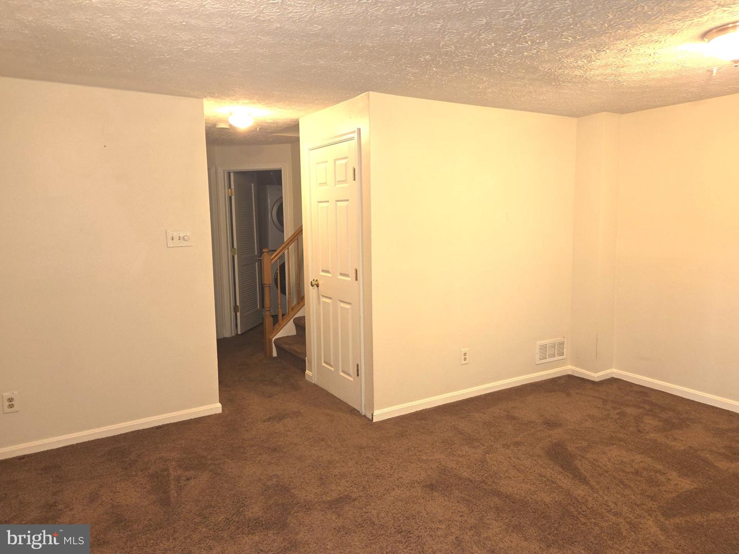 422 Buttonwoods Rd Property Photo 13
