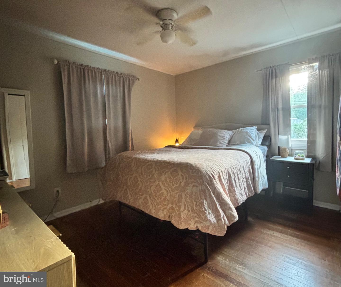 203 Howard St Property Photo 5