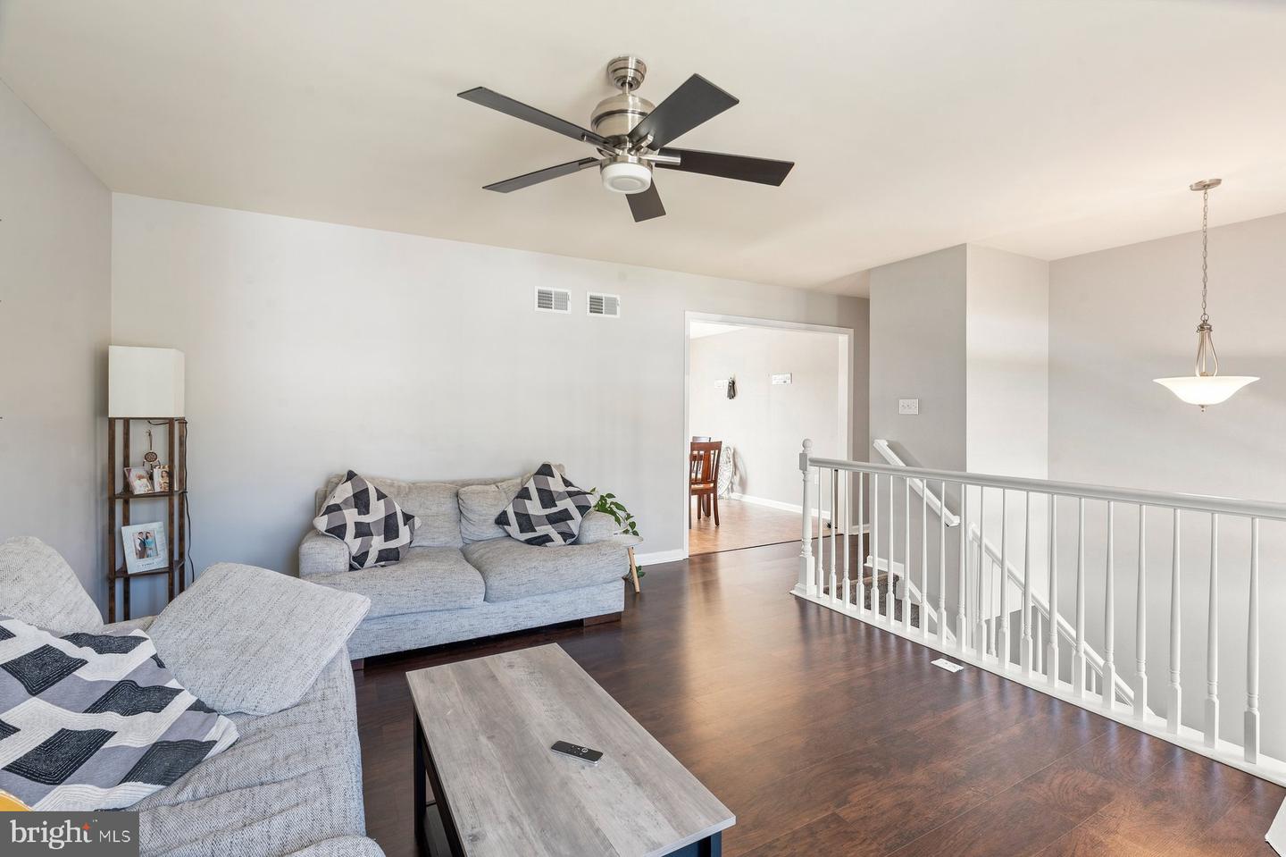 6 Shannon Dr Property Photo 5