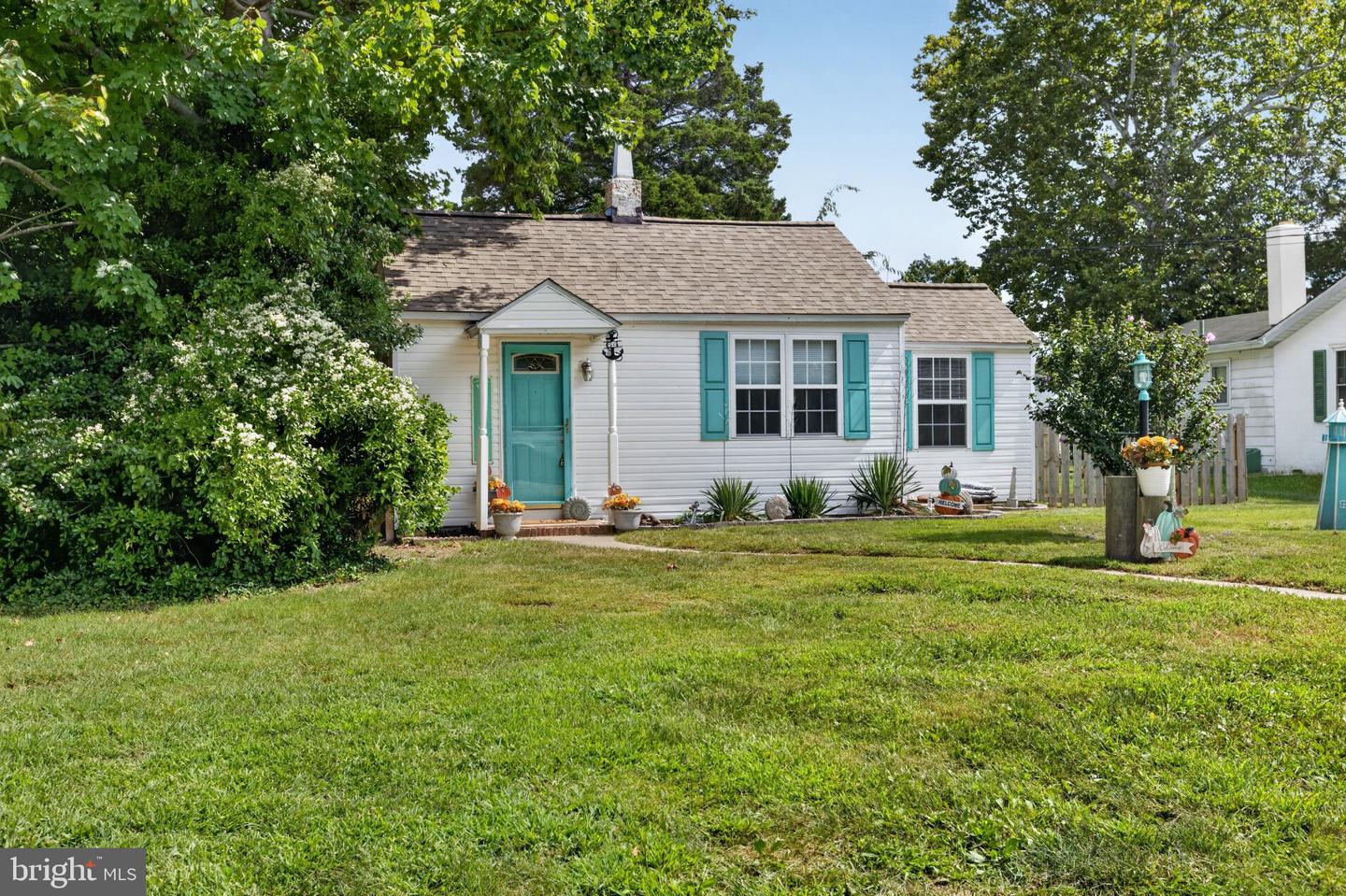 64 Farmdale Rd Property Photo 1