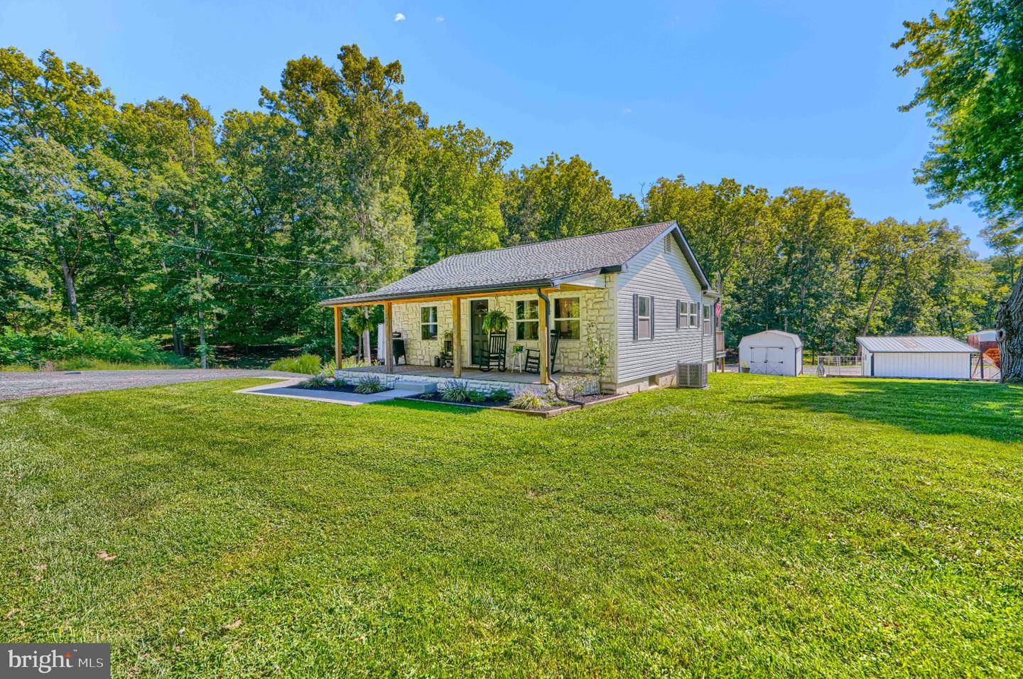 2432 Theodore Rd Property Photo 2