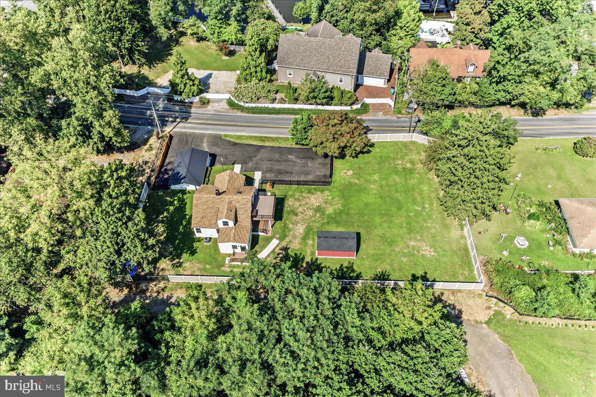 1694 Glebe Rd Property Photo 39