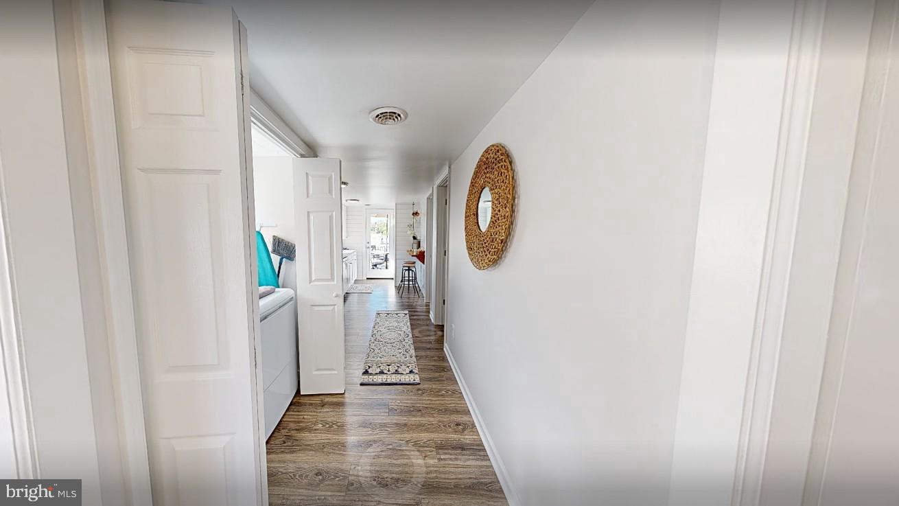23 Pennsylvania Ave Property Photo 8