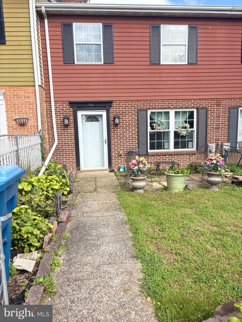 58 Louise Ct Property Photo 1