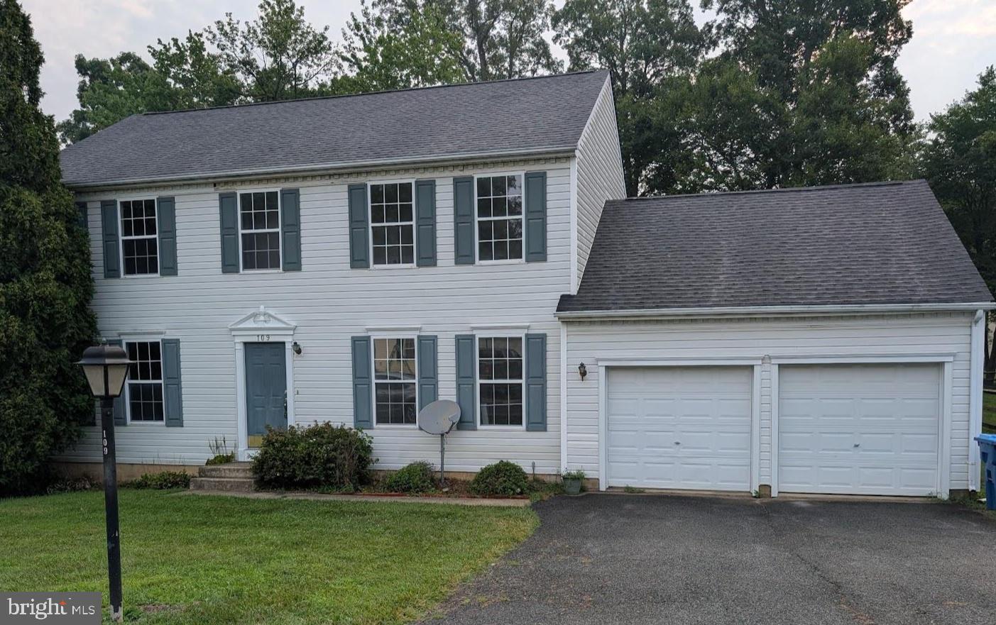 109 CHERRY TREE LN Property Photo 1