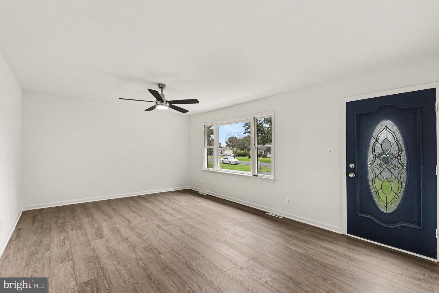 132 Macintosh Dr Property Photo 5