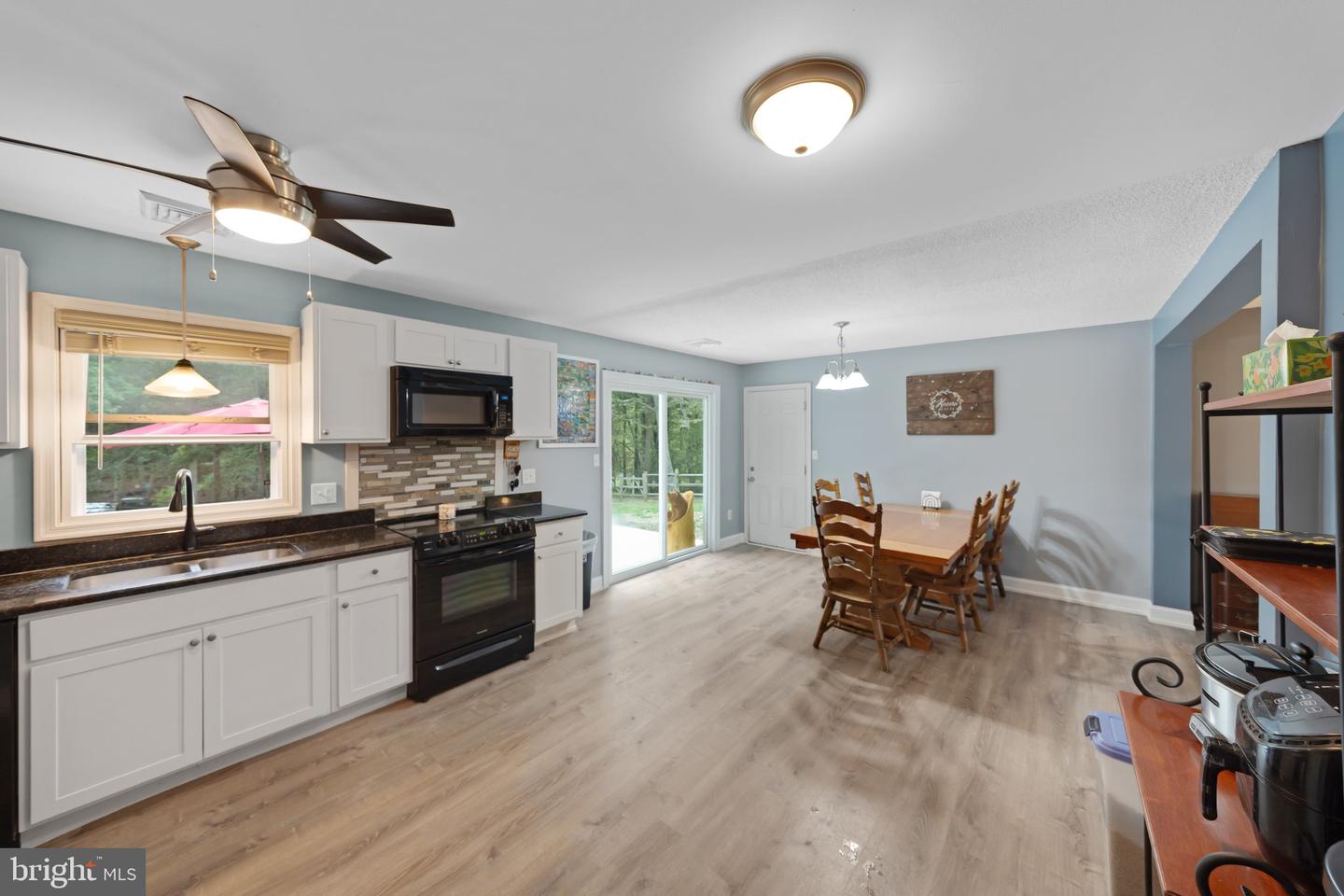 424 Tonys Rd Property Photo 8